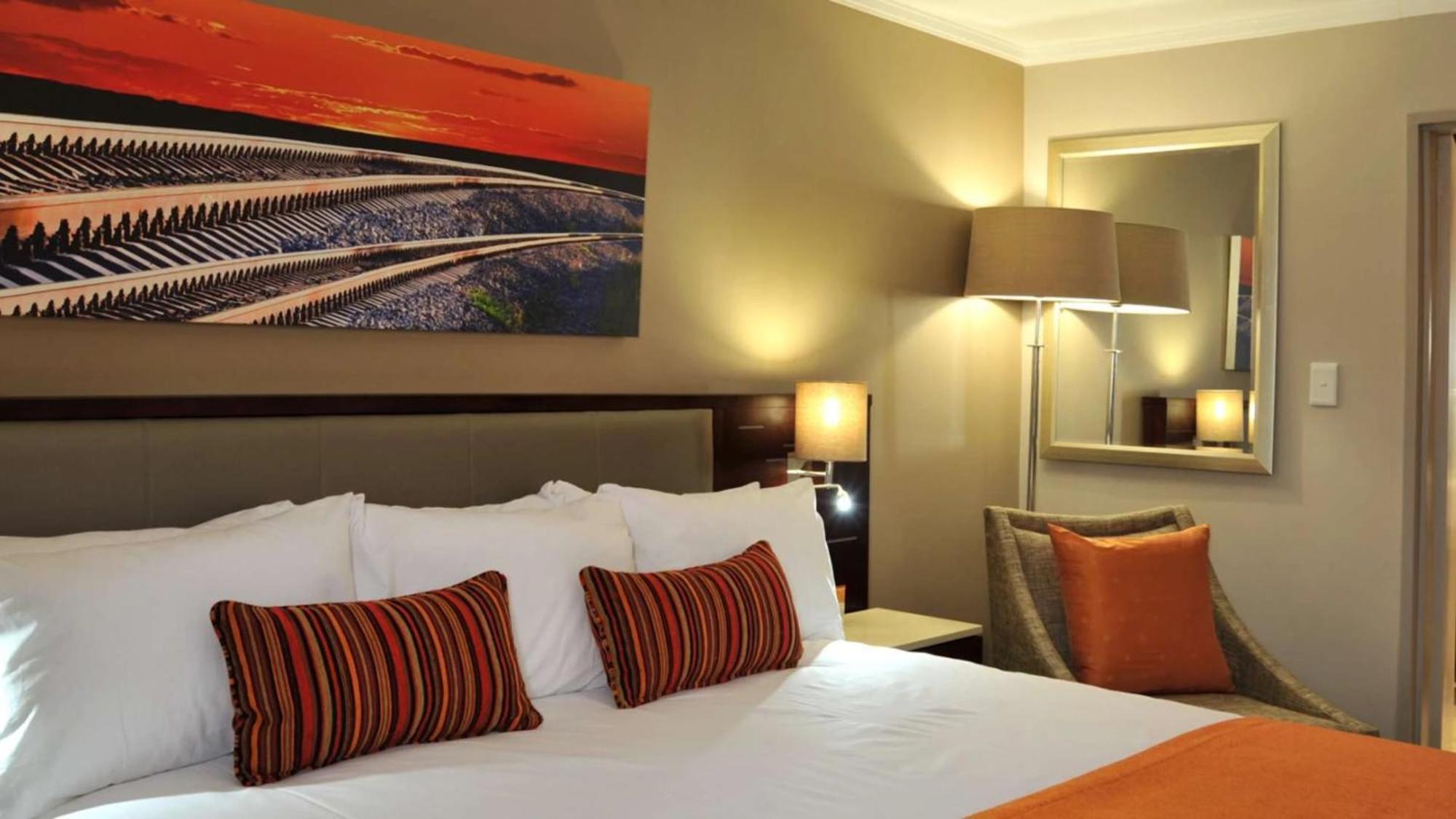 Cresta Mahalapye Hotel Buitenkant foto